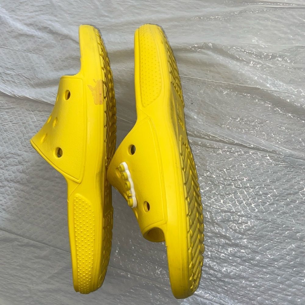 Crocs Unisex Yellow Slide Sandals Size W 10 M 8 - Picture 6 of 8